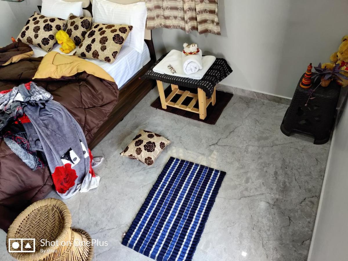 Lee Homestay Hampi Exteriör bild