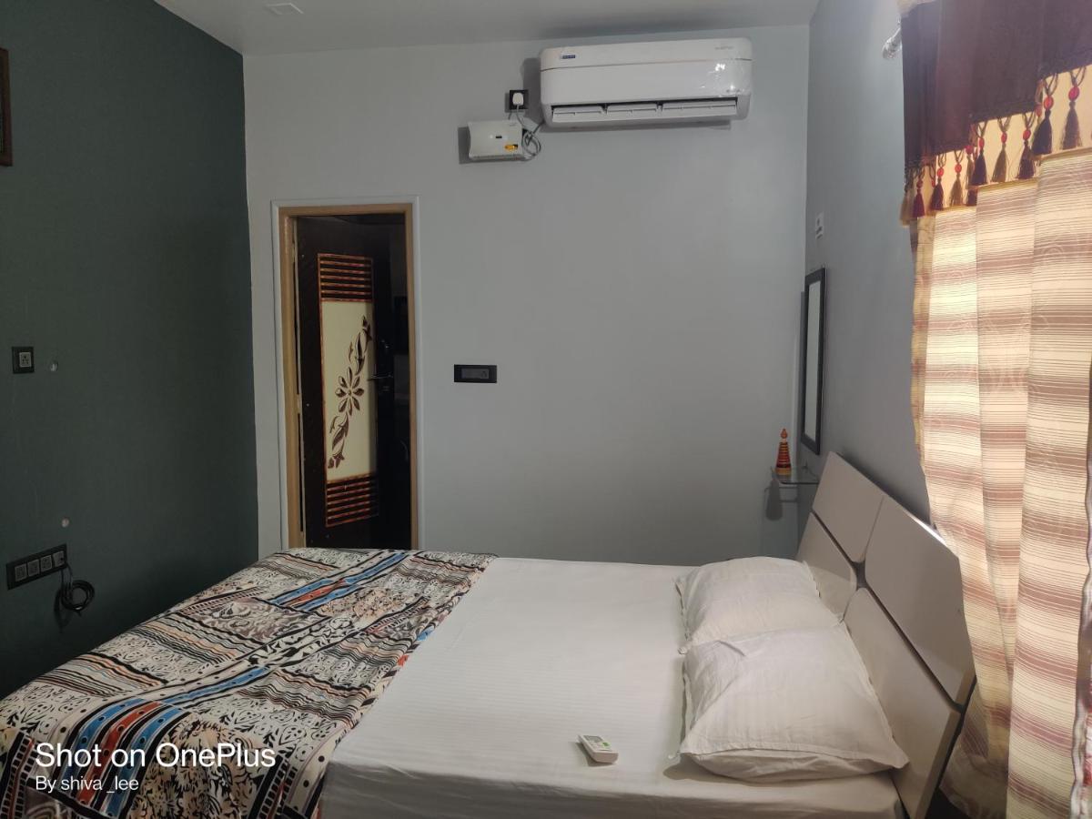 Lee Homestay Hampi Exteriör bild
